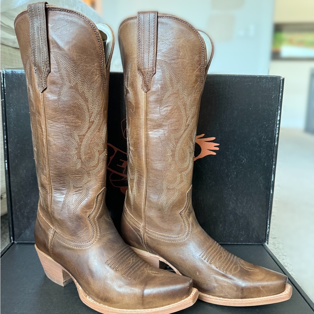 Freebird Woodland Tab Western Cowboy Boots with Vintage Distressed Leather